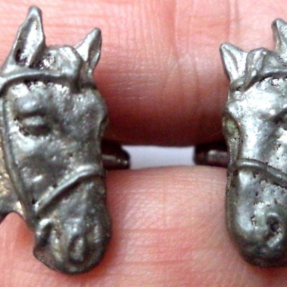 vintage silver tone horse cuff links animal